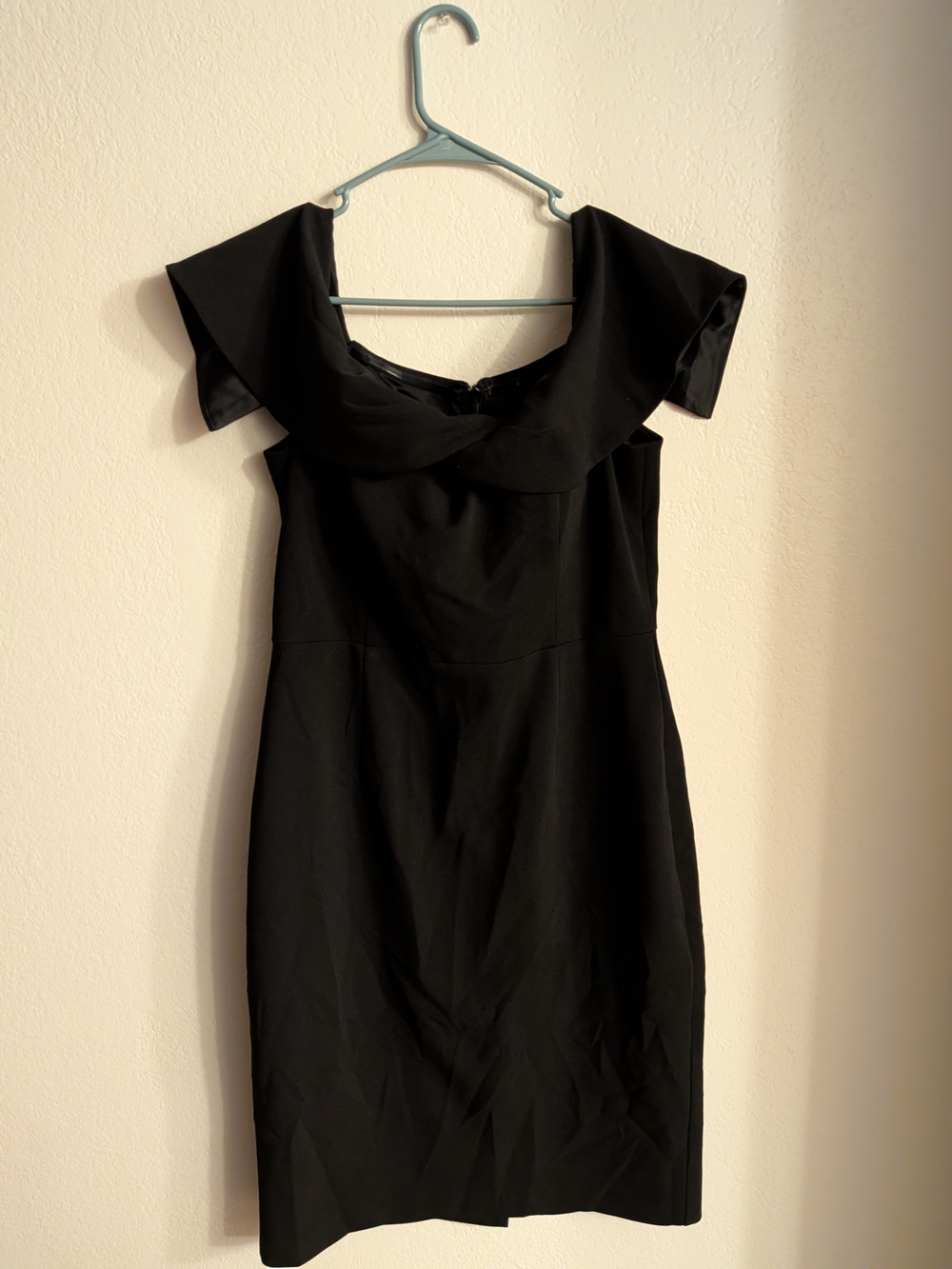 Vince Camuto Black One-Shoulder Fold-Over Sheath Dress
